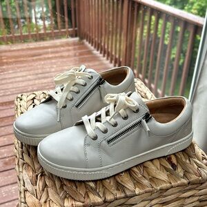 Born Sneakers Paloma